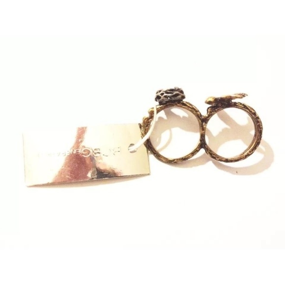 BCBGeneration Dainty Ring Double Finger Bird Nest - Picture 4 of 4